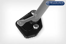 BMW F750GS Ergonomics - Side Stand Enlargement.