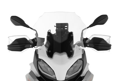 BMW F900 Ergonomics - Windshield Marathon.
