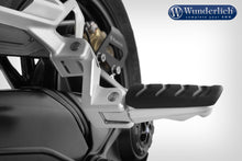 BMW R1250R Ergonomics - Passenger Footrest Lowering Kit.