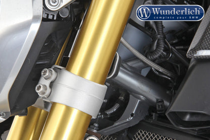 BMW R1200R Ergonomics - Steering Stopper.