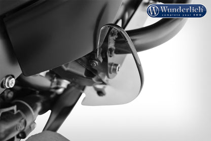 BMW K1600B Ergonomics - Foot protectors.