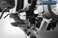 BMW K1600B Ergonomics - Foot protectors.

