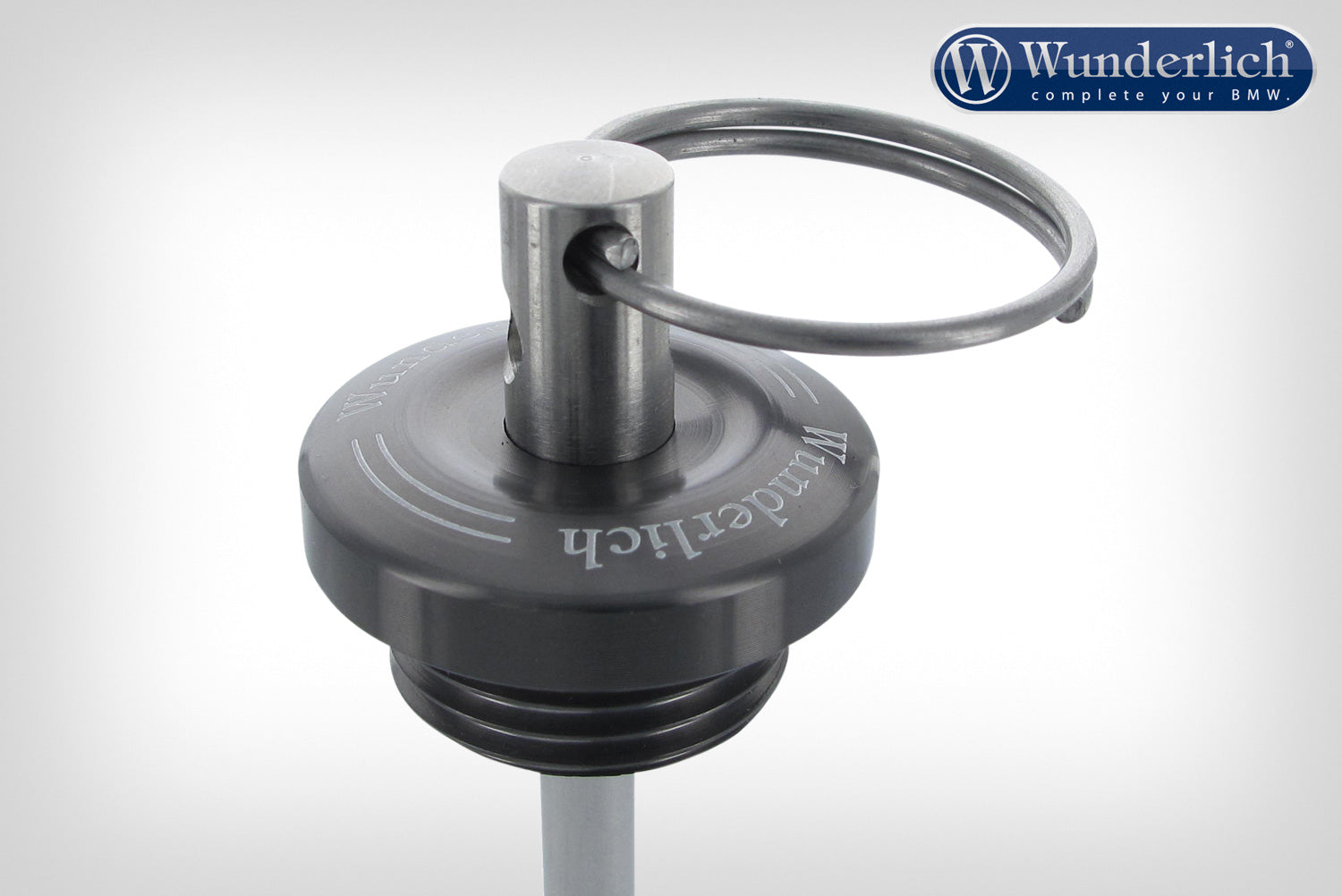 BMW K 1600 GA Ergonomics - Oil Filler Plug.
