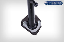 BMW G 310R Ergonomics - Side Stand Enlargement.