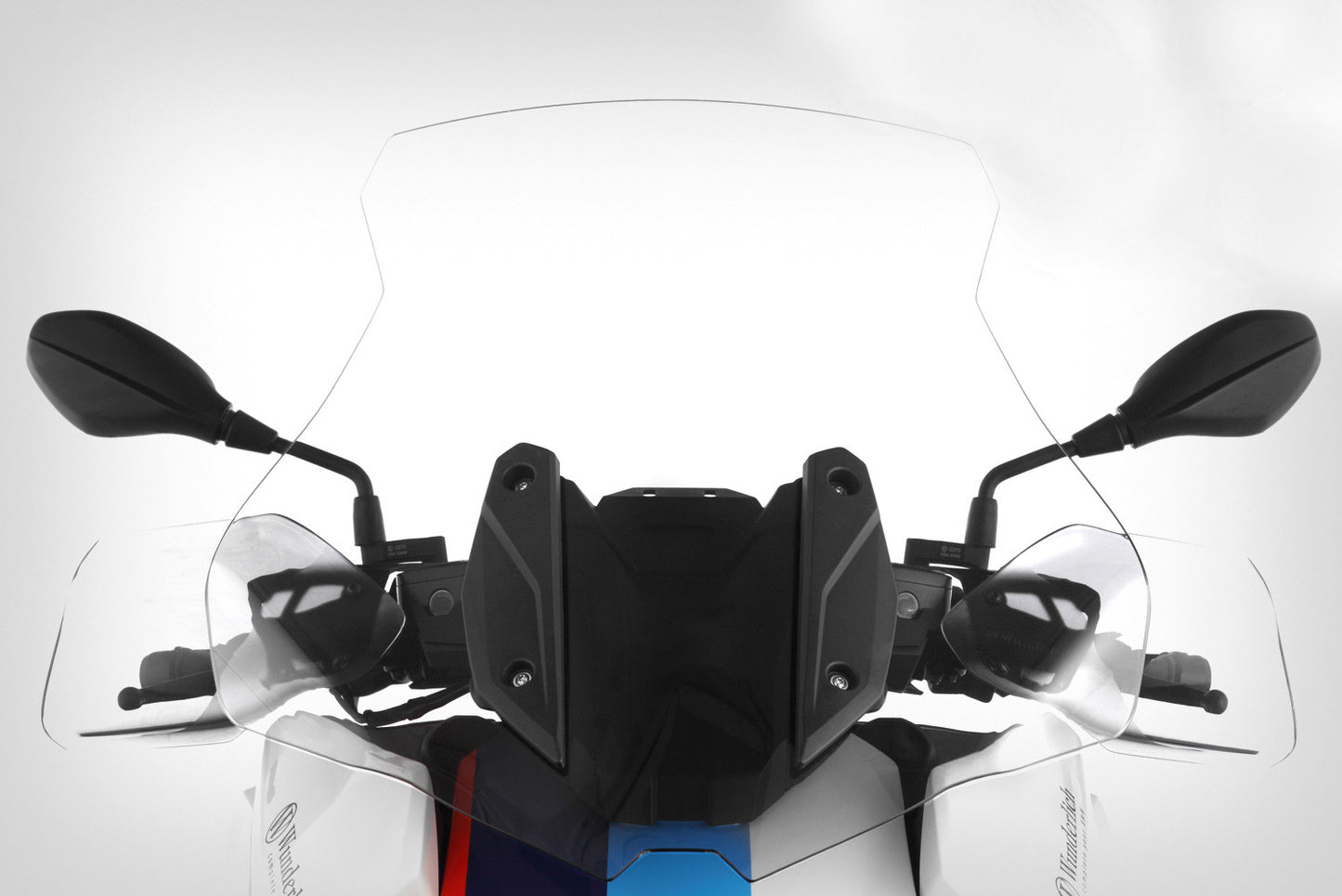 BMW C400 GT  Ergonomics - Windscreen