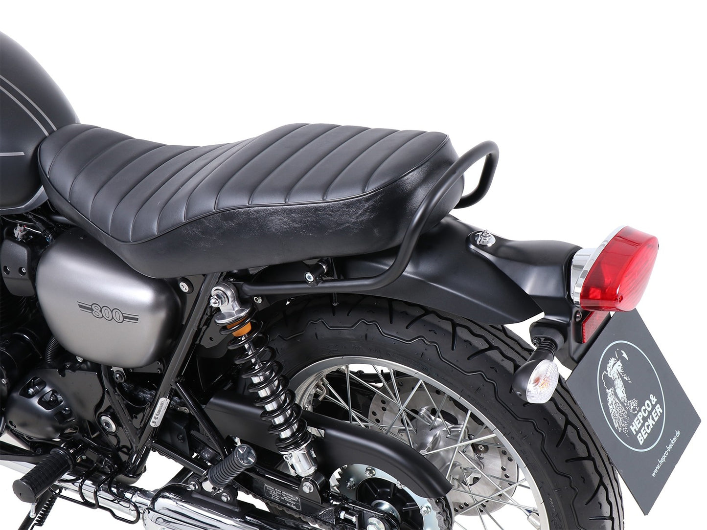 Kawasaki W800 Street/Cafe Ergonomics - Pillion Grab Railing.