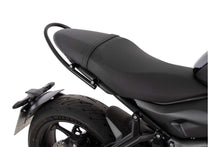 Triumph Trident 600 Ergonomics -  Grab Rail