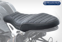 BMW R Nine T Ergonomics - Seat.