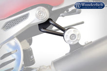 BMW R Nine T exhaust pipe holder