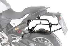BMW F 900 XR Carrier - Sidecases 'Lock It'.