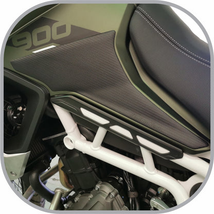 Triumph Tiger 900 Rally Ergonomics - Knee Pad
