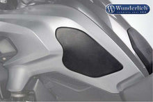 BMW R1200GS (13-16) Ergonomics - Tank Pads.