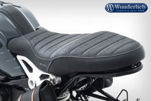 BMW R Nine T Ergonomics - Seat.