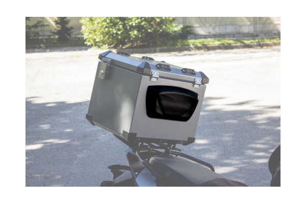 Bumot Accessory Top Case Defender & Evo - Backrest.