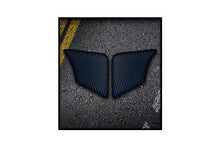 Triumph Tiger 800 Ergonomics - Knee Pad.