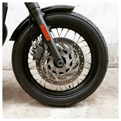 Triumph Bonneville Styling - Duckbill Front Fender